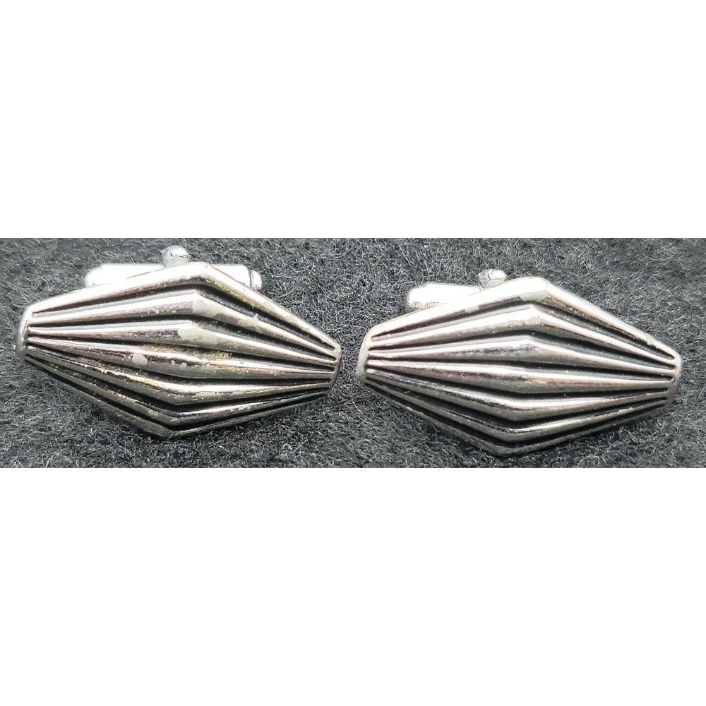 VINTAGE CORUGATED LANTERN HICKOK CUFFLINKS ESTATE CLEANOUT FIND